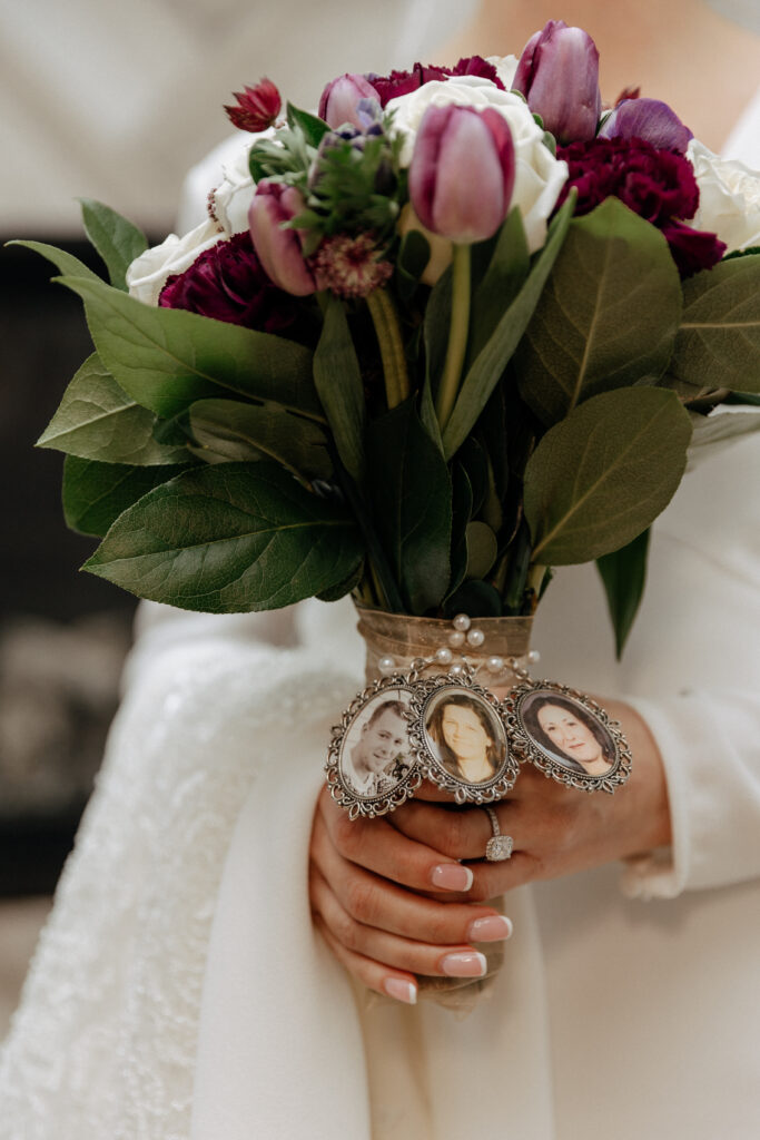 Nadine included charms on her bouquet to remember those she and Michael had lost.